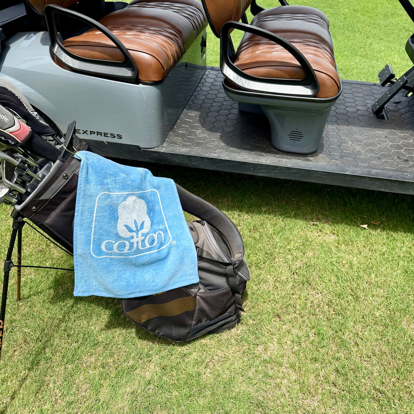 Seal of Cotton Golf Towel