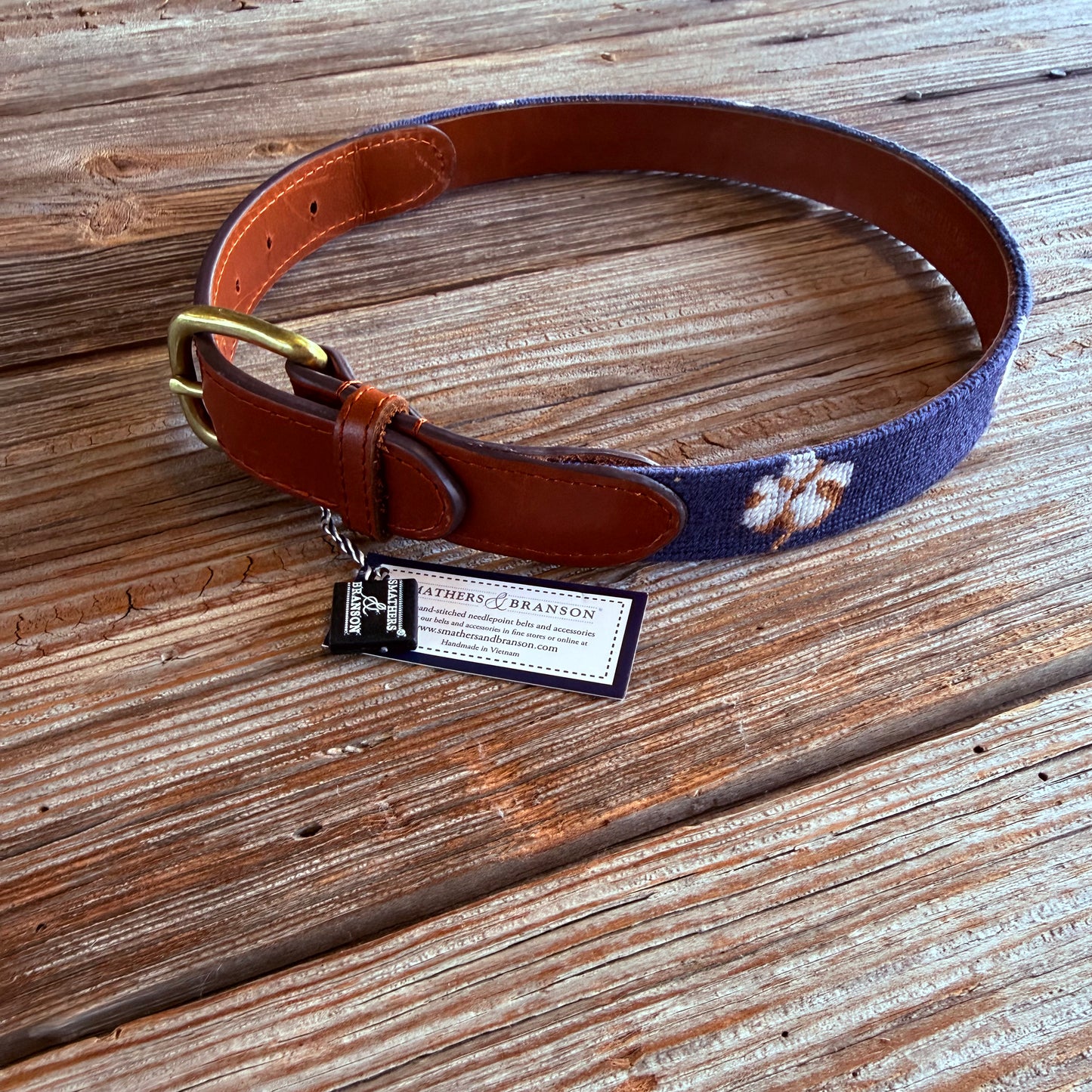 Smathers & Branson Cotton Boll Needlepoint Kids Belt